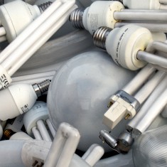 Lampor är vanligt hushållsavfall